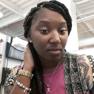 Meet your Posher, Quiana